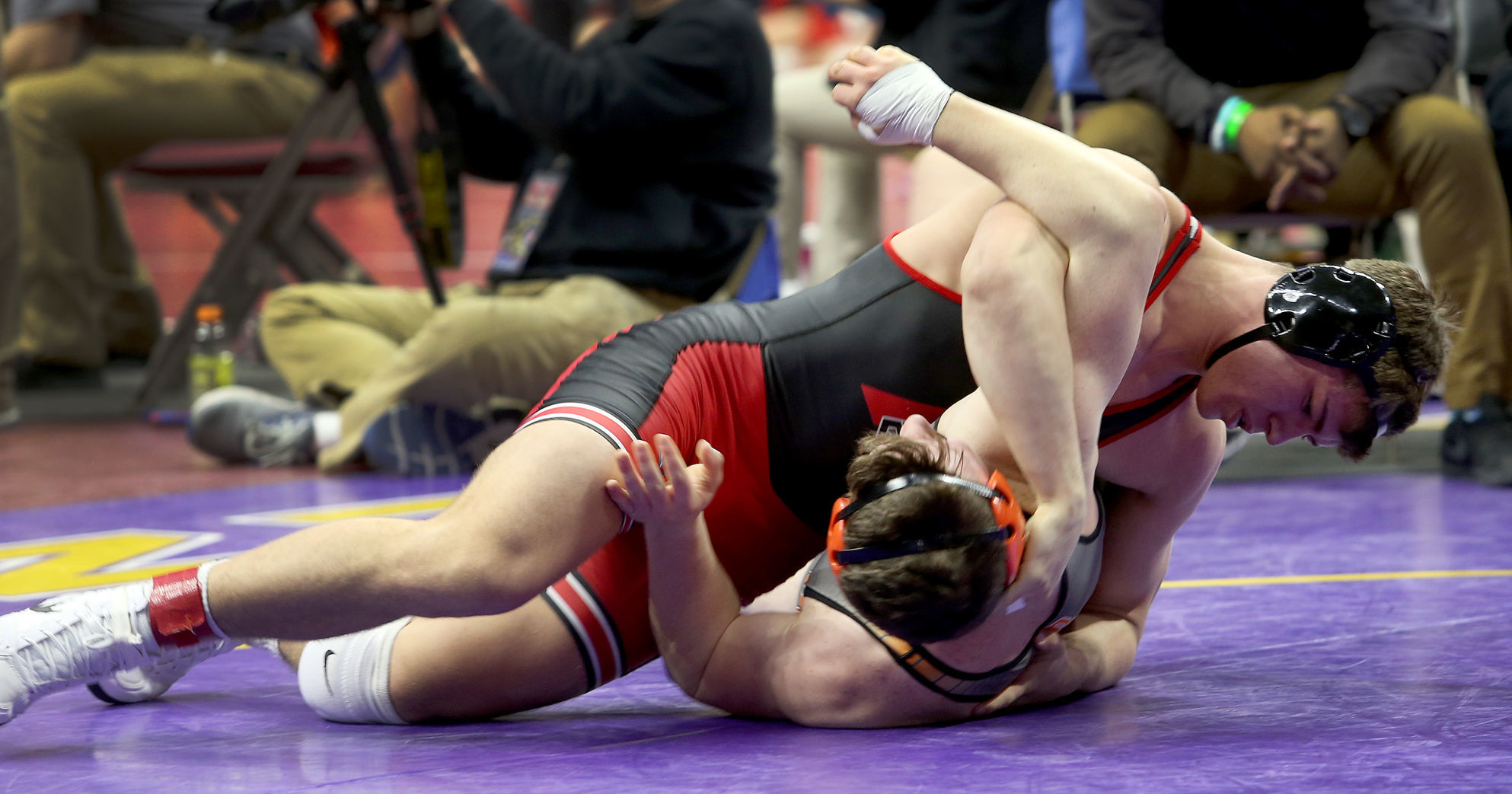 021519-qct-IA-HS-Wrestling-034